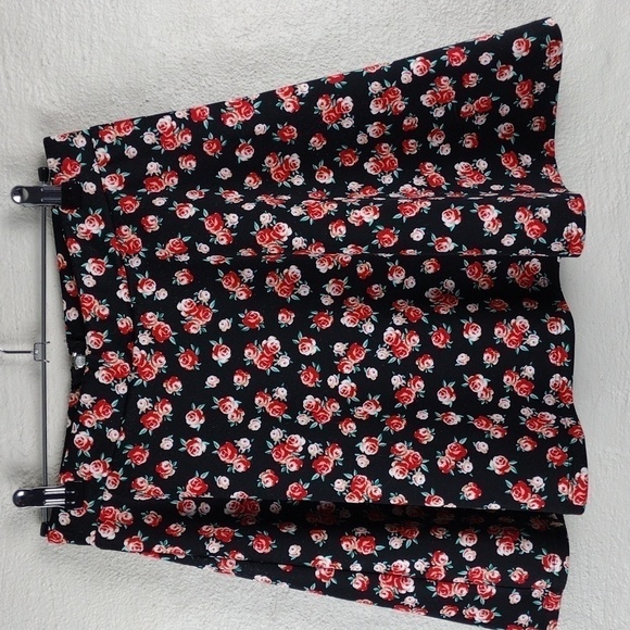 Olsenboye Black Pink Rose Floral Polyester Flat Front Zip Back Mini Circle Skirt - Picture 10 of 10